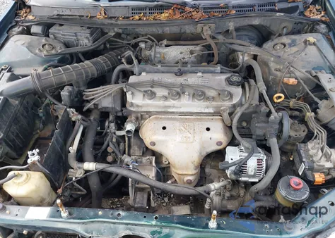 2001 Honda Accord 2.3 Ex z USA, uszkodzony, nr VIN 1HGCG56661A087319